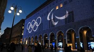 NBA裁判官宣认错：科尔被逐竟因致命误判！